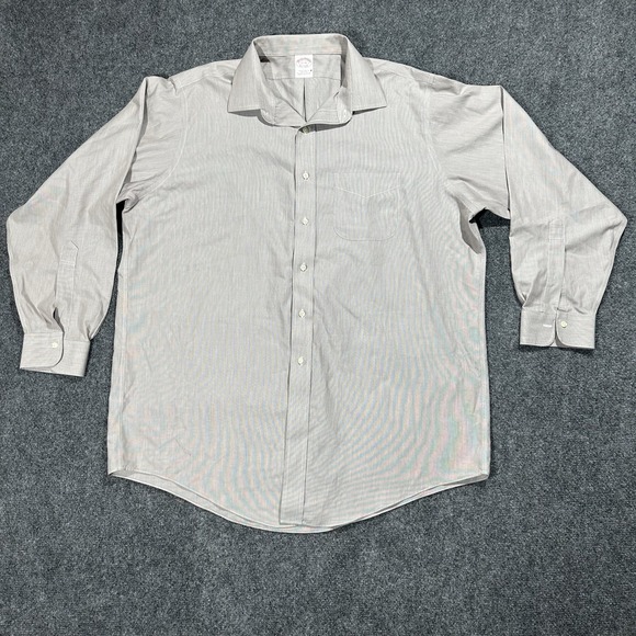 Brooks Brothers Other - Brooks Brothers Traditonal Fit Non-Iron Supima Cotton Button Up Shirt Mens 17-34